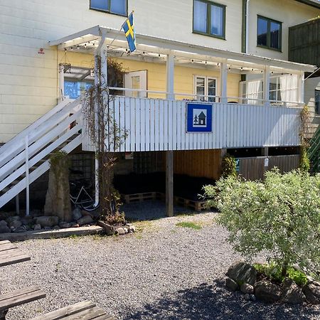 Kustnaera Vandrarhem Hamburgsund Exterior foto