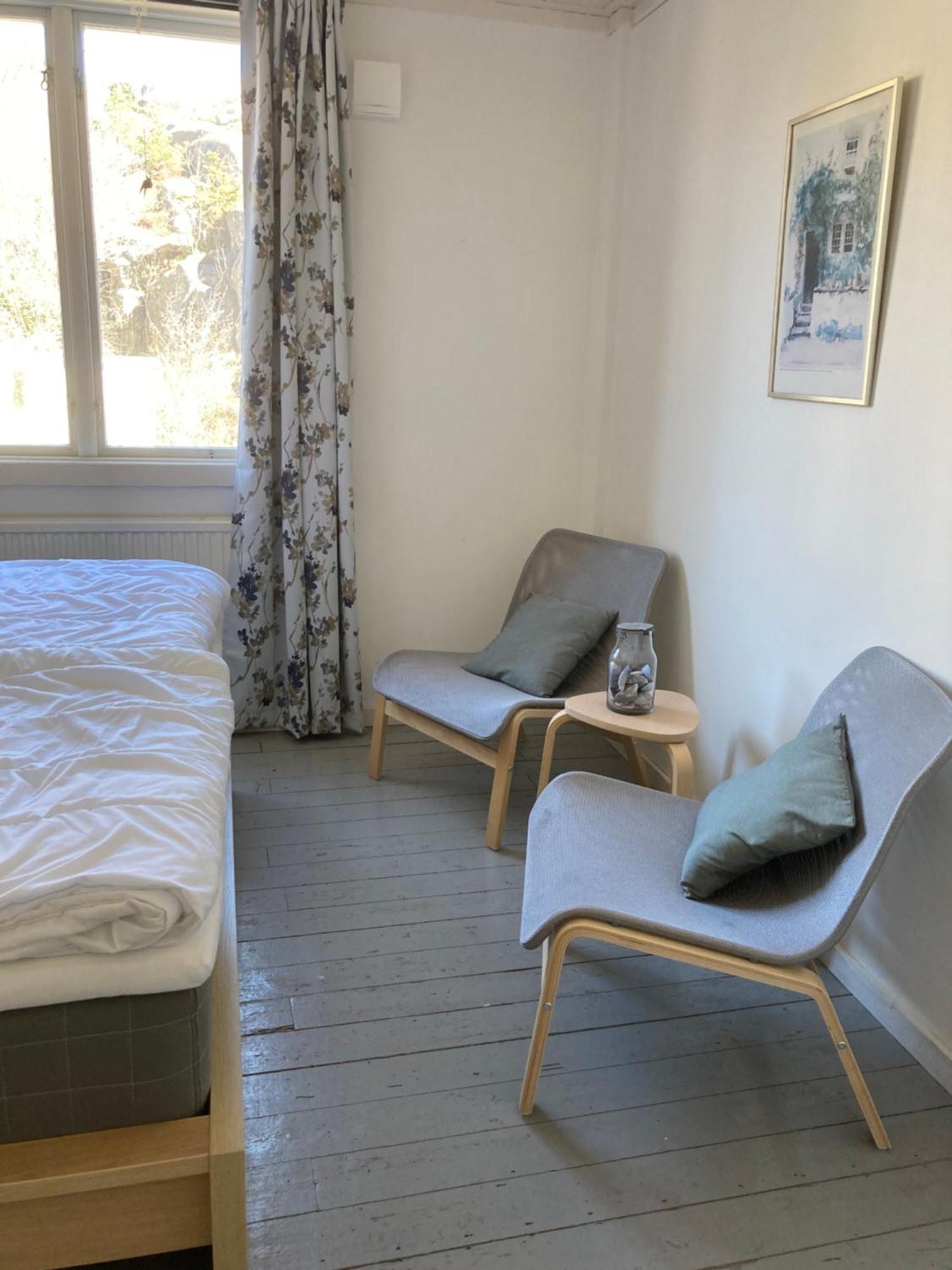 Kustnaera Vandrarhem Hamburgsund Habitación foto
