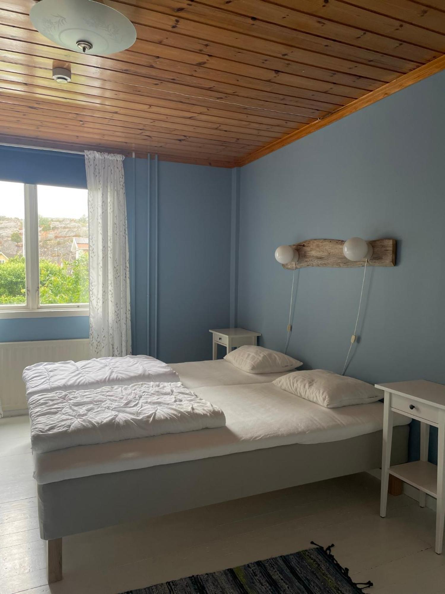 Kustnaera Vandrarhem Hamburgsund Habitación foto
