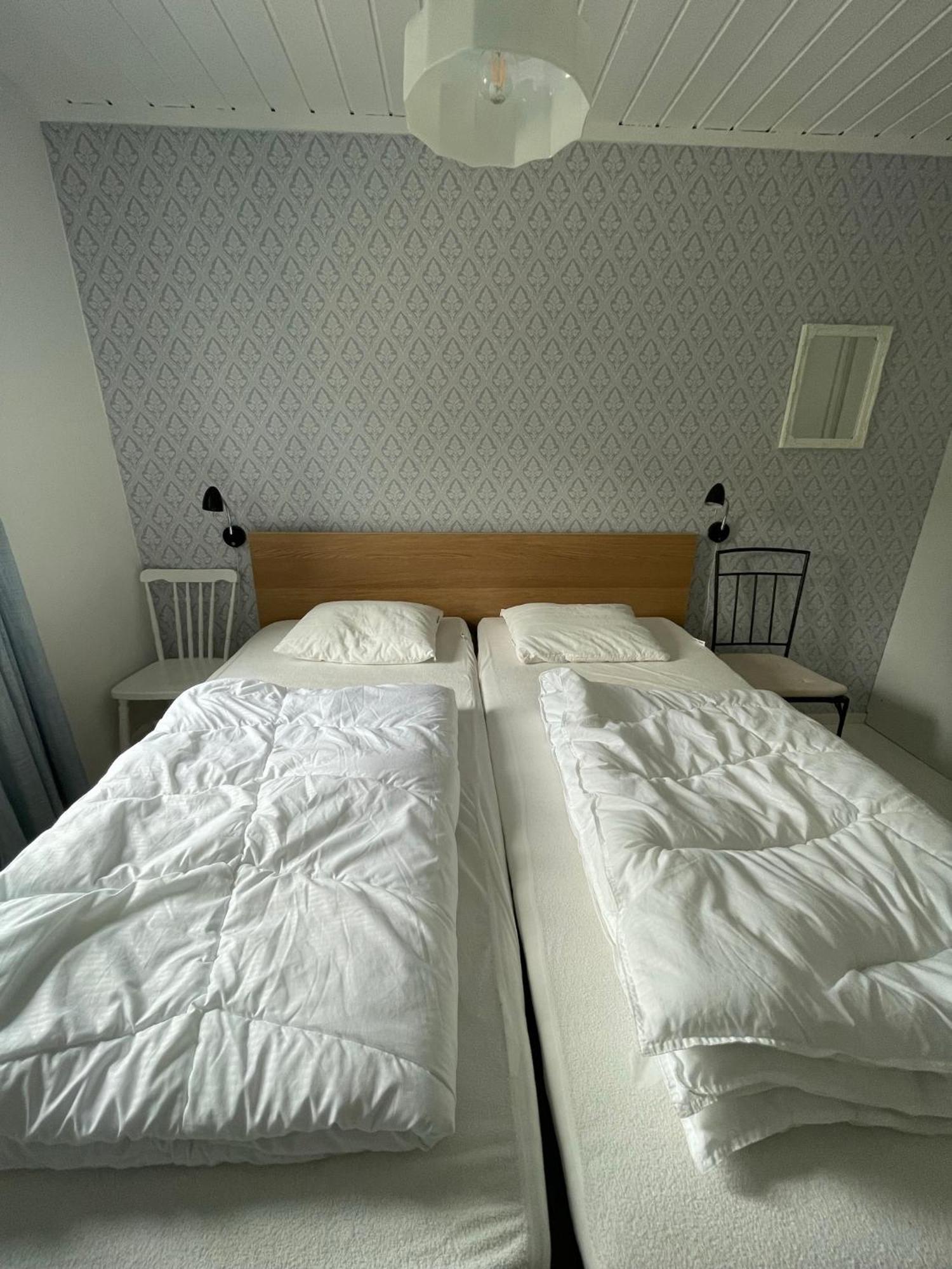 Kustnaera Vandrarhem Hamburgsund Habitación foto